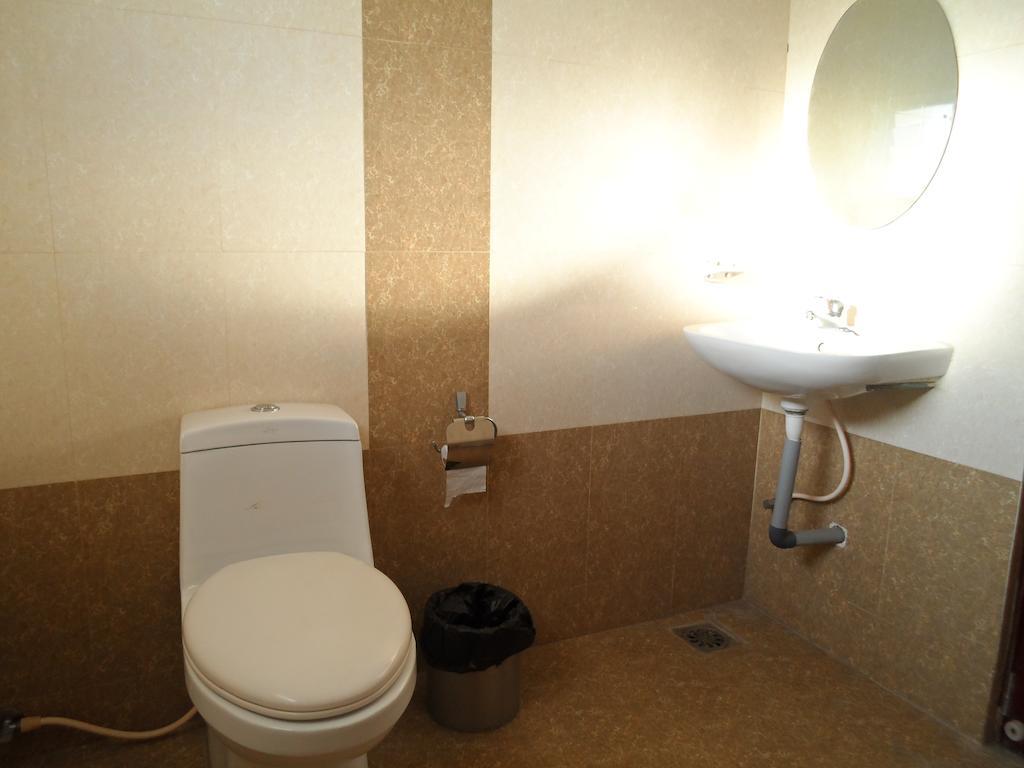 Psr Hotell Tirupati Eksteriør bilde