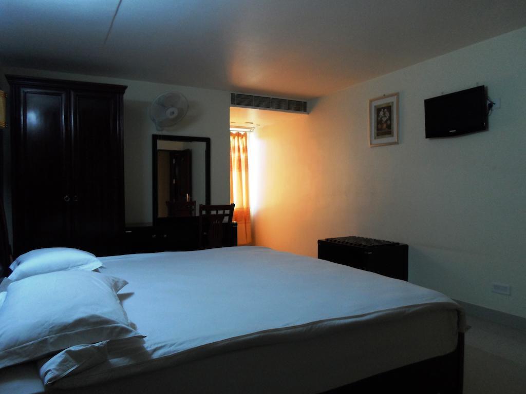 Psr Hotell Tirupati Eksteriør bilde